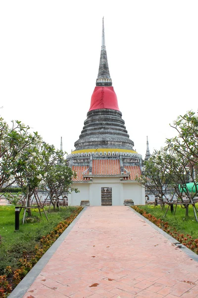 Die stupa bei phra samut chedi in samut prakan, thailand — Stockfoto