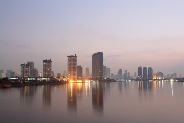 gün batımında Bangkok city