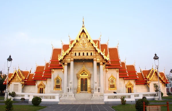 Wat benchamabophit, храм в Таїланді — стокове фото