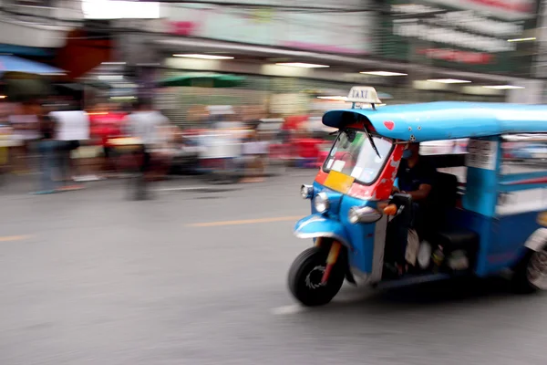 Tuk tuk taxi thailand — Stock Photo, Image