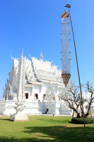 Fehér templom Wat rong khun Chiangrai, Thaiföld — Stock Fotó