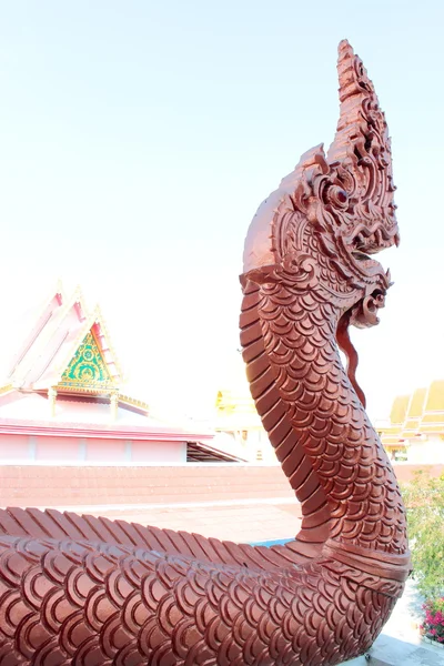 Тайский дракон или статуя короля Наги — стоковое фото