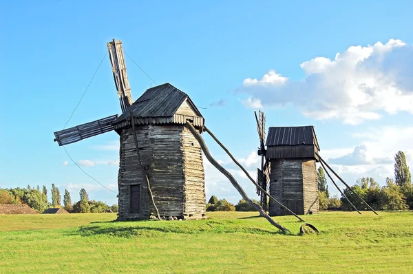 Ancien moulin à vent — Photo