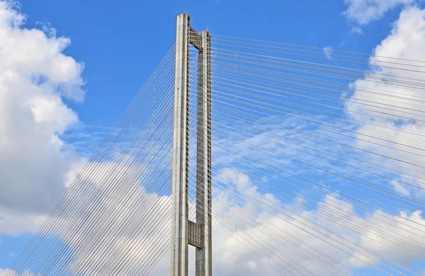 Bridge pylon — Stock Photo, Image