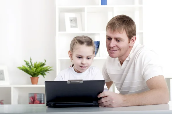 Working together for laptop — Stock Photo, Image