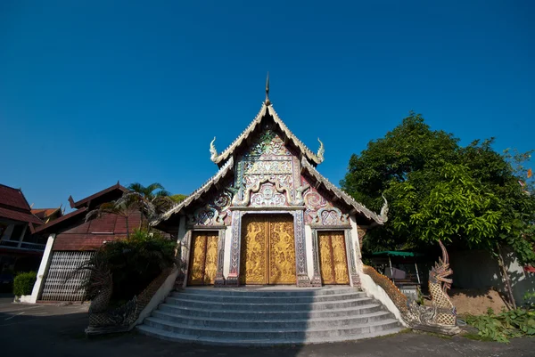 Tempio del nord tailandese — Foto Stock