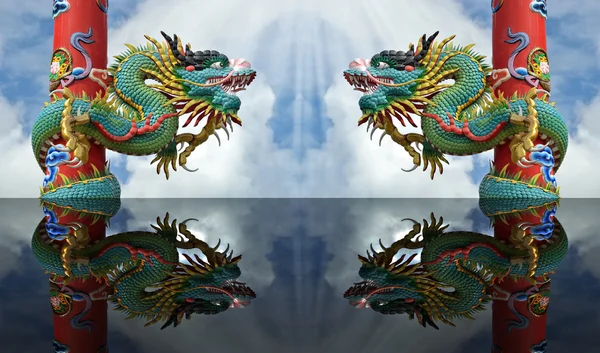 Dragon statues — Stock Photo, Image