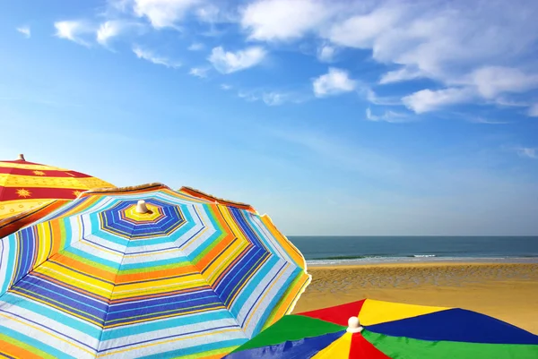 Färgglada parasoller — Stockfoto