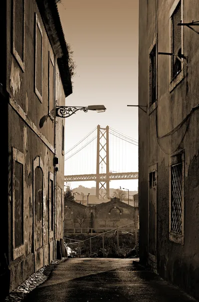 Alley and Bridge — Stock Photo, Image