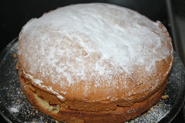 Бисквитный торт — стоковое фото