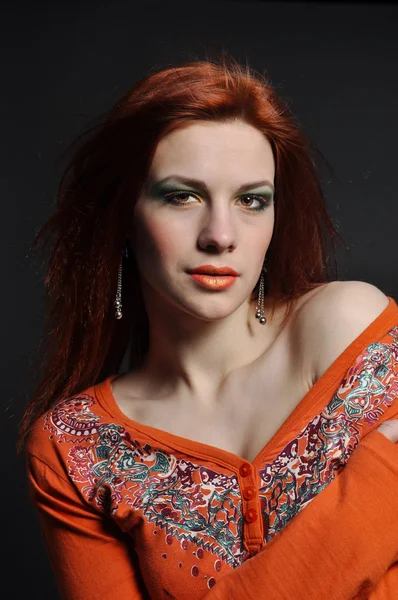 젊은 섹시 한 빨강 머리 소녀 스톡 사진