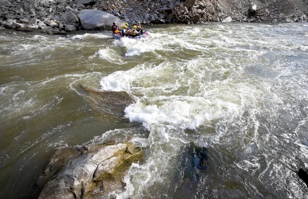 白水漂流河Whitewater rafting řeky — 图库照片