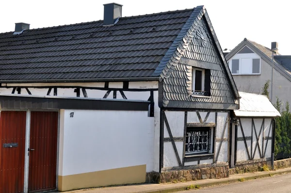 Huis in het Duitse dorp — Stockfoto