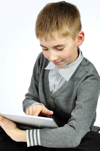Junge mit Touchpad — Stockfoto
