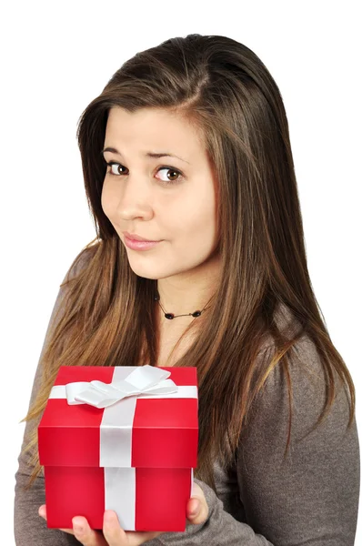 Chica con caja de regalo roja — Foto de Stock