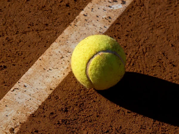 Теніс бал — стокове фото