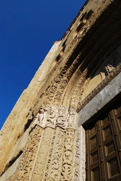 St. michele basiliek, pavia — Stockfoto