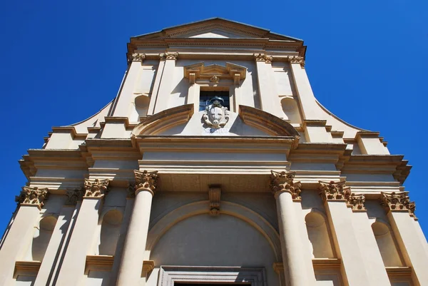 St. Gaudenzio templom homlokzatán, Novara — Stock Fotó
