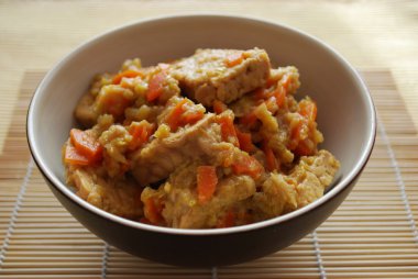 Tempeh güveç