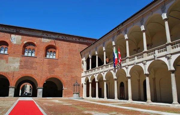 Pałac Broletto, novara — Zdjęcie stockowe