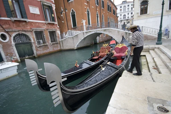Traditional Gondolas in Venice — Stockfoto