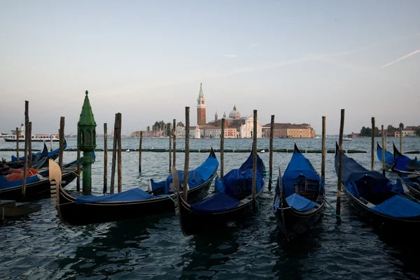 Traditional Gondolas in Venice — Stockfoto