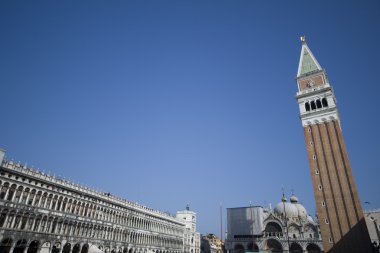 St marks Meydanı