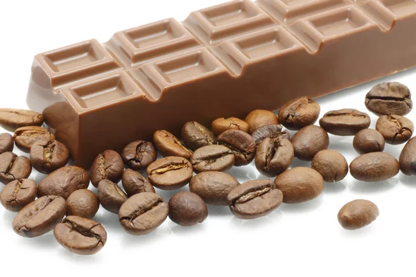 Cioccolato e chicchi di caffè — Foto Stock