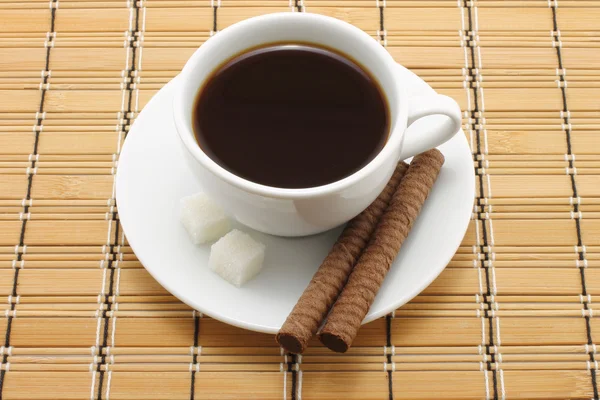 Šálek kávy se sušenkami — Stock fotografie