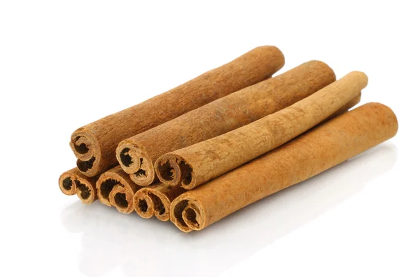 Heap of cinnamon sticks — Stock Photo, Image