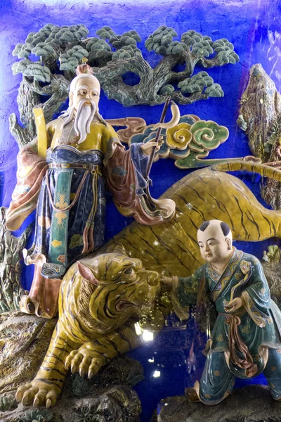 Китайская статуя бога — стоковое фото
