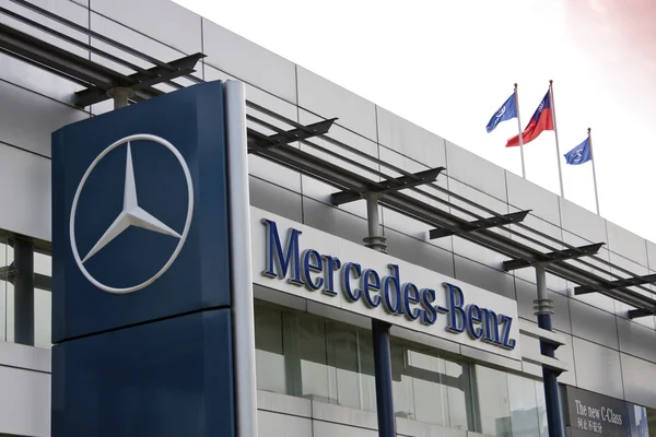Mercedes benz — Stockfoto