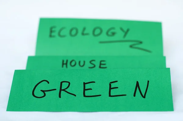Gröna huset koncept — Stockfoto