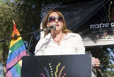 İsrail knesset üyesi pride parade pa önce konuşuyor