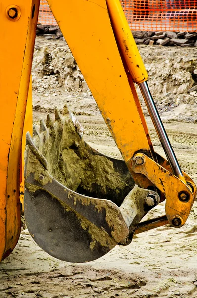 Yellow backhoe claw bucket — Stock Photo, Image
