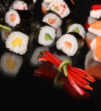 lezzetli sushi