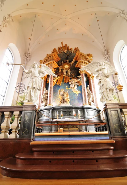 Altar na igreja — Fotografia de Stock