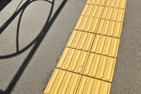 Sidewalk für Blinde — Stockfoto