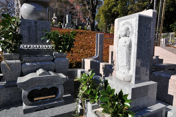 Japoński cmentarz — Zdjęcie stockowe