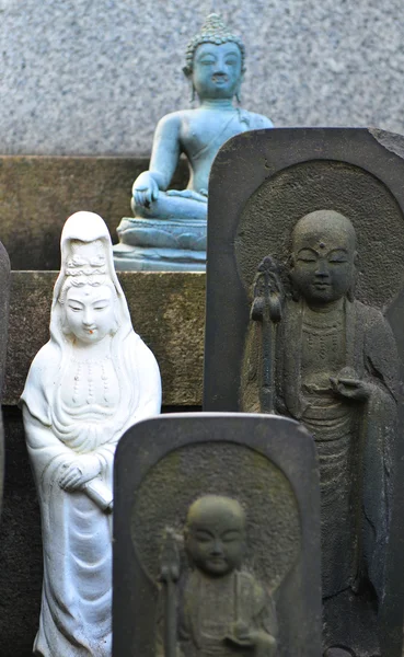 Cemitério budista — Fotografia de Stock
