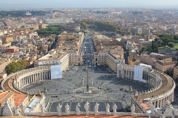 Náměstí svatého Petra ve Vatikánu — Stock fotografie
