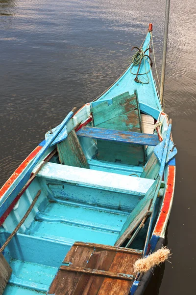 Modrá loď bateira — Stock fotografie
