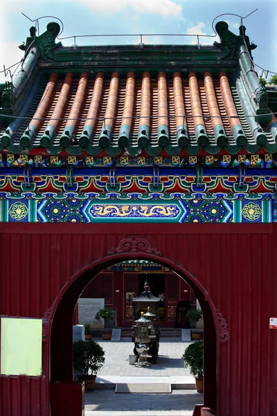 Guanghua buddha templo entrada Pekín china —  Fotos de Stock