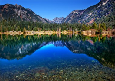 Gold Lake Reflection Mt Chikamin Peak Snoqualme Pass Washington clipart