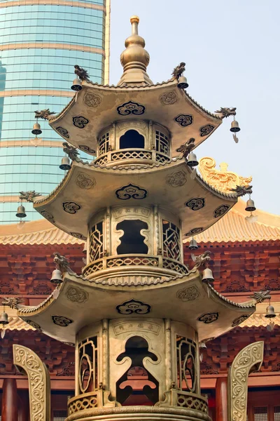 Büyük tütsü brülör jing bir tapınak Çin shanghai — Stok fotoğraf