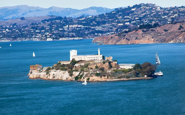 Alcatraz island plachty lodě san francisco Kalifornie — Stock fotografie