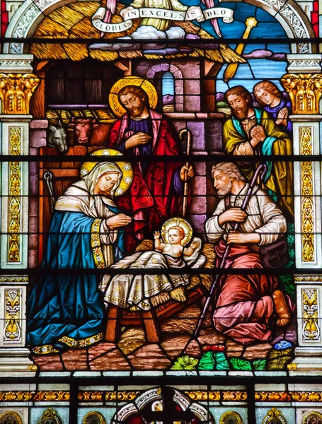 Сцена Рождества Иисуса Запятнанное стекло Святого Петра Павла католик Чу — стоковое фото