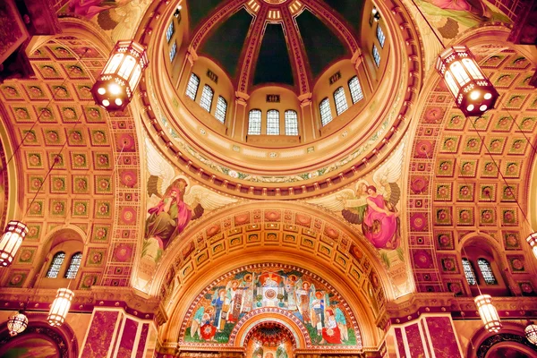 Saint matthew kathedraal basiliek dome washington dc — Stockfoto