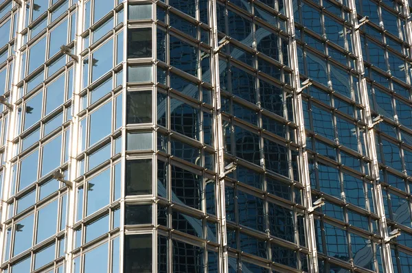 Estrutura exterior do edifício de negócios — Fotografia de Stock