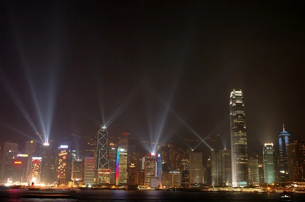 香港のスカイラインの夜のシーン — ストック写真